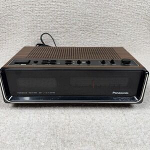 Panasonic RC-95 Vintage AM FM Dual Alarm Clock Radio Wood Grain Green LED